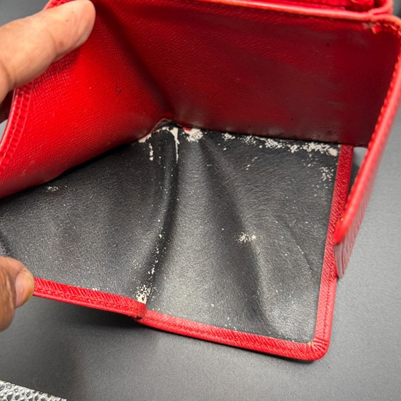 Louis Vuitton Scarlet Epi Leather Wallet - Picture 6 of 7